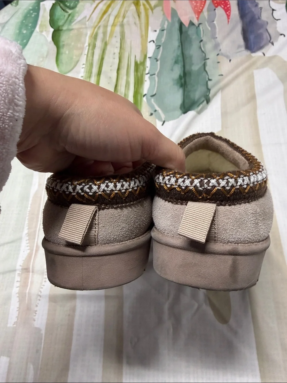 Aspen kids Cozy Slip-On kids leather Suede Slippers - Taupe tan size 4